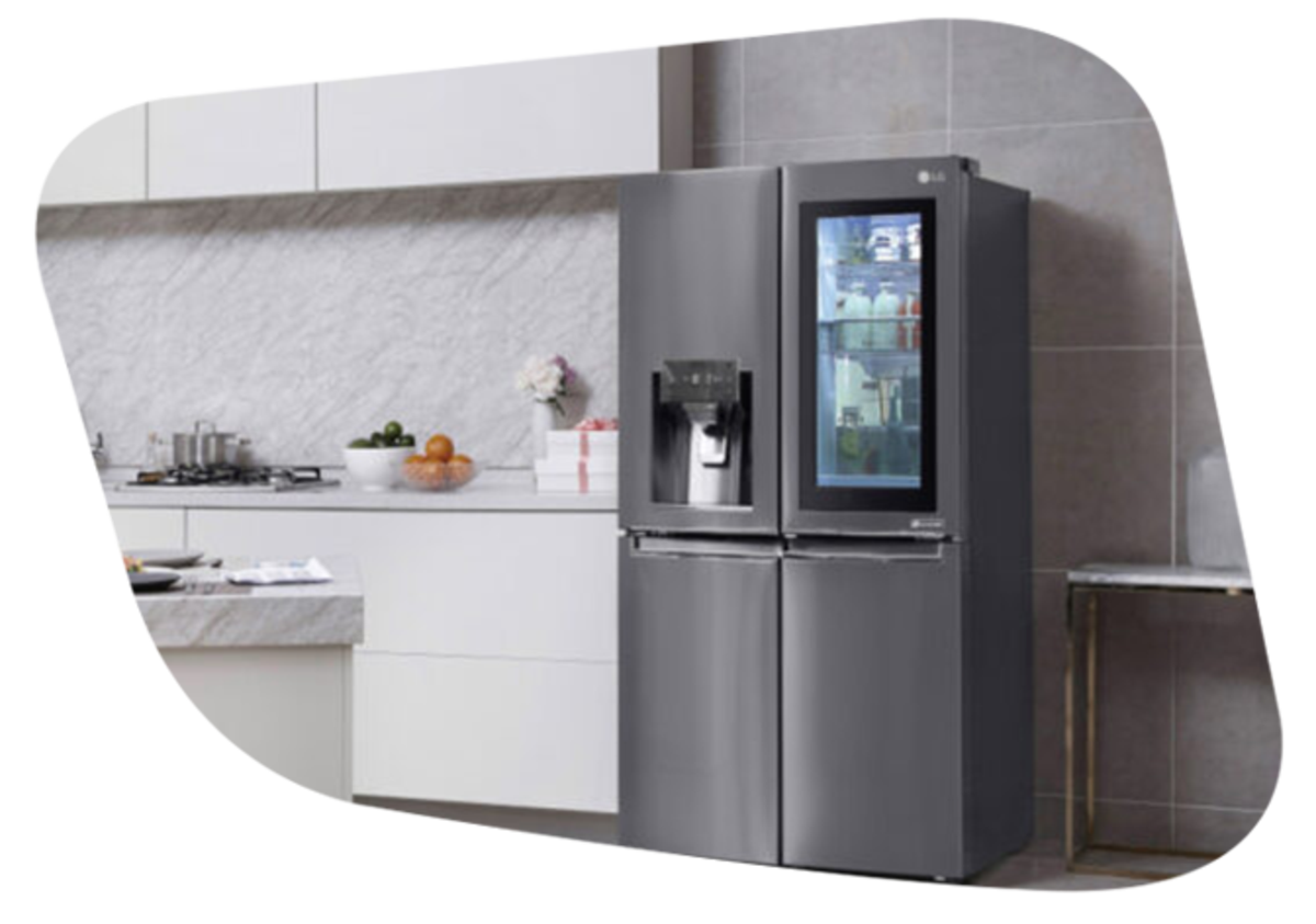 Ein LG Kühlschrank in einer Küche